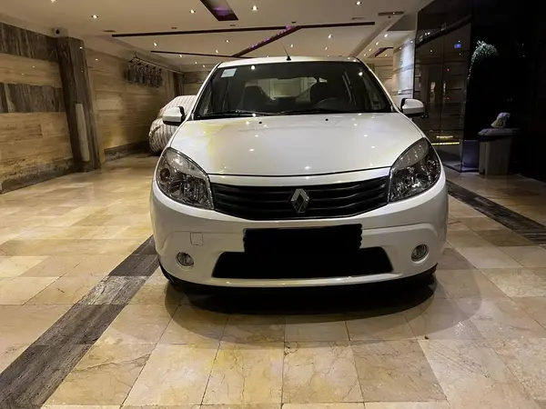 رنو، ساندرو