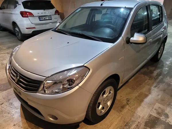 رنو، ساندرو