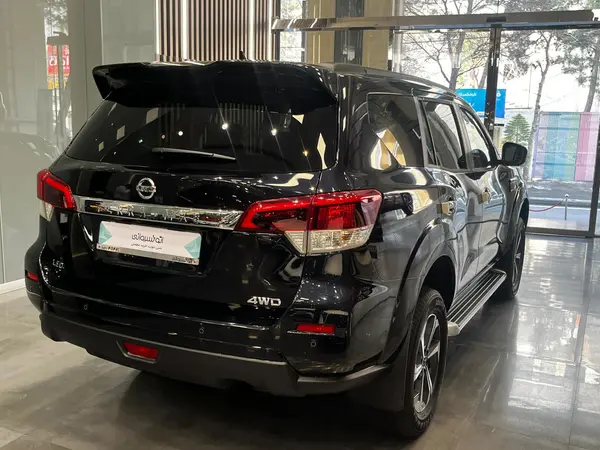 پیش فروش نیسان، ترا