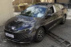 بی وای دی، چین ال DMi