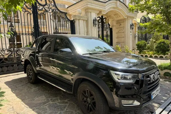 کی ام سی  T8