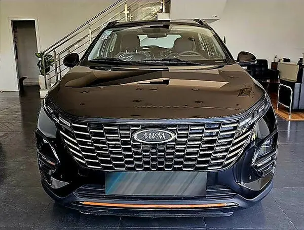 ام وی ام، X33 کراس