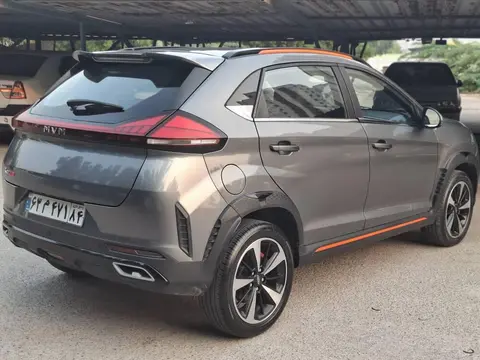 ام وی ام، X33 کراس