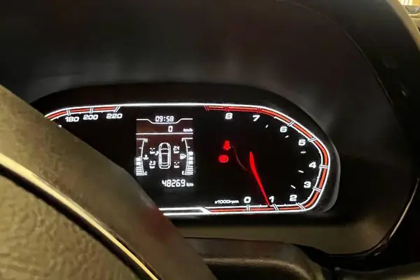 ام وی ام  X22