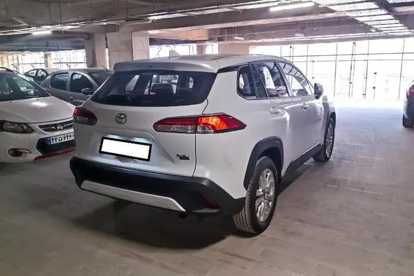 تویوتا، کرولا کراس هیبرید