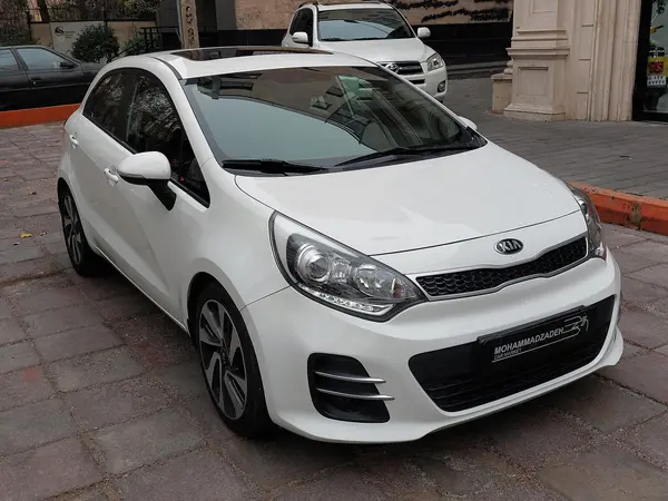 کیا، ریو هاچ بک