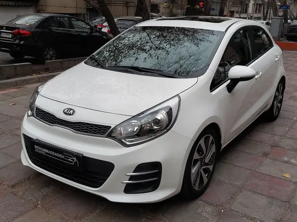 کیا، ریو هاچ بک