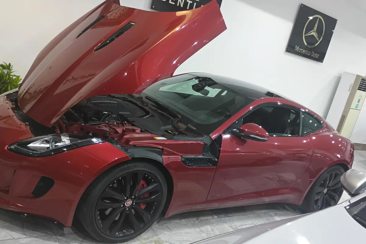 جگوار،  F TYPE