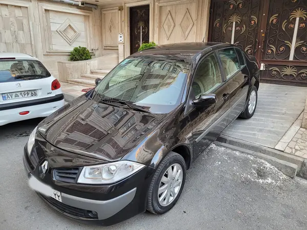 رنو  مگان (مونتاژ)
