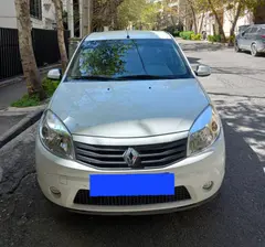 رنو، ساندرو