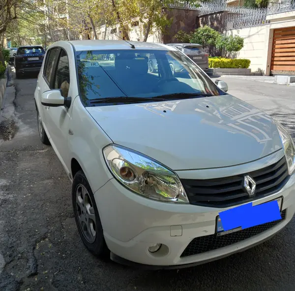 رنو، ساندرو