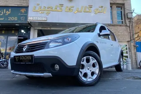 رنو، ساندرو استپ وی