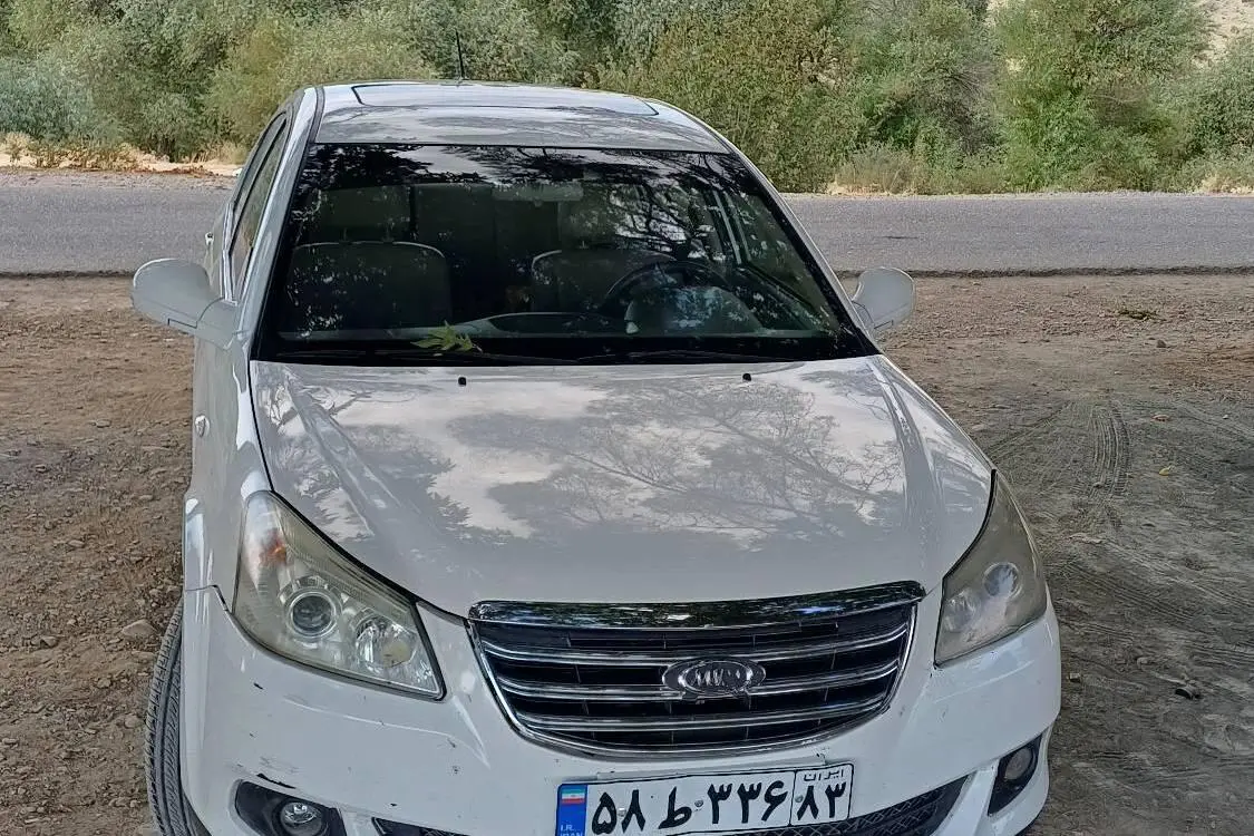 ام وی ام،  550