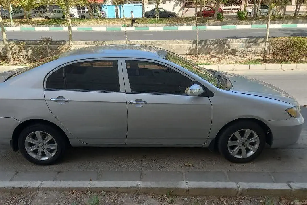 لیفان،  620