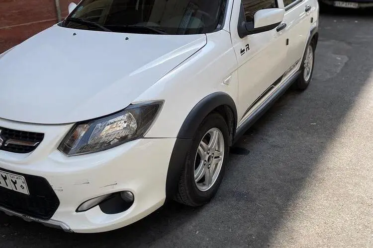 کوییک،  دنده ای R