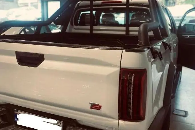 کی ام سی،  T9