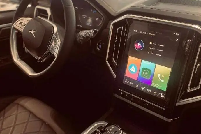 کی ام سی،  T9