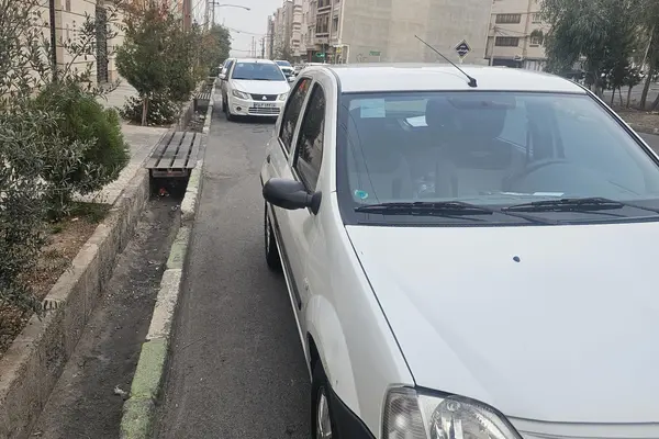 رنو، تندر 90