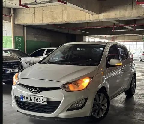 هیوندای، i20