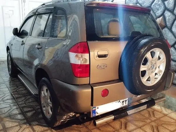 ام وی ام، X33