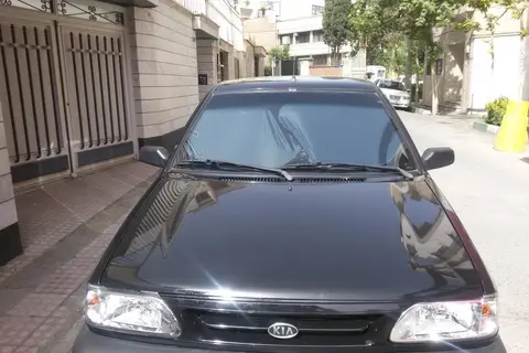 پراید، صندوق دار
