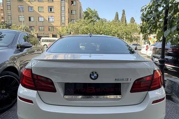 ب ام و  سری 5 سدان