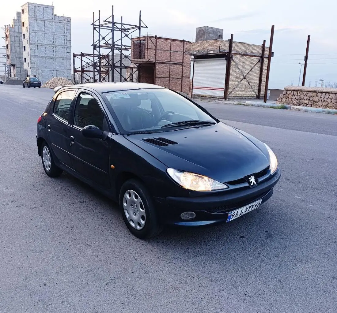پژو،  206
