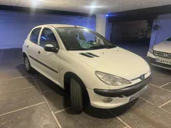 پژو، 206
