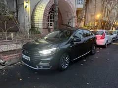 فونیکس، آریزو 6 پرو