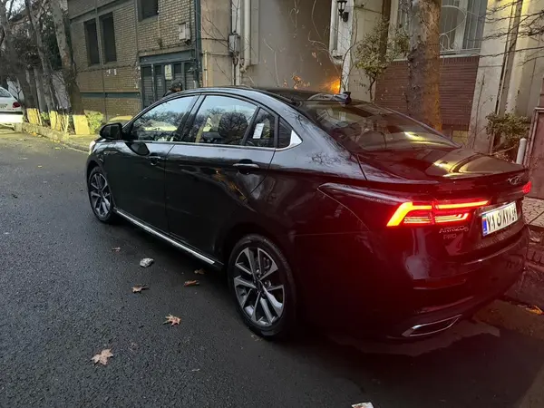 فونیکس، آریزو 6 پرو