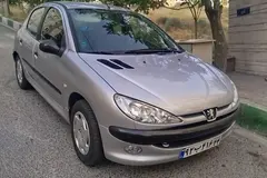 پژو، 206