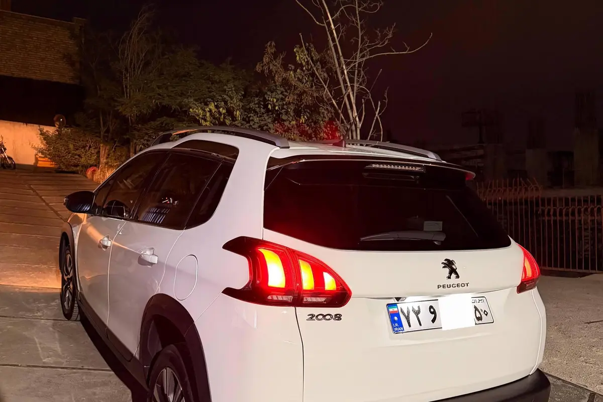 پژو  2008