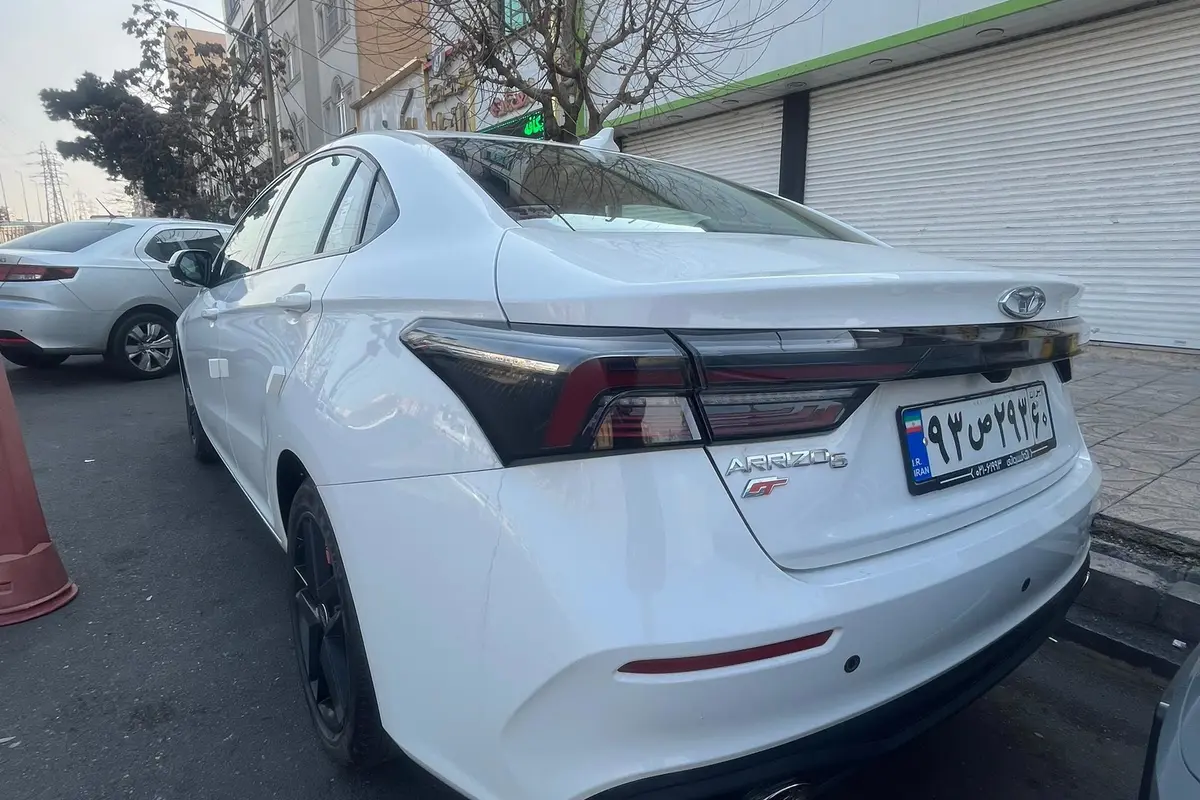 فونیکس،  آریزو 6 جی تی (Z6 GT)