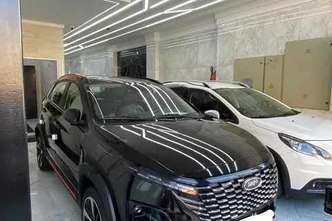 ام وی ام، X33 کراس