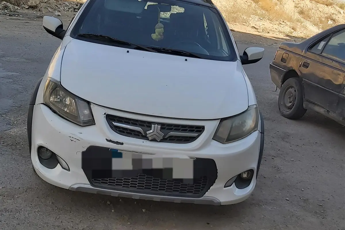 کوییک،  دنده ای R