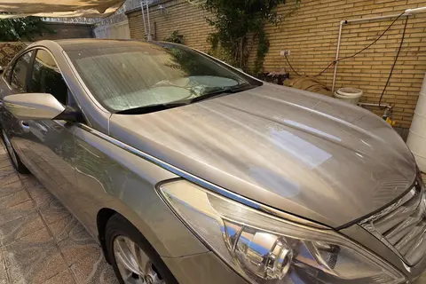 هیوندای، آزرا (گرنجور)