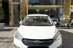 چری، آریزو 5T