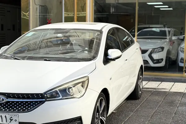 چری، آریزو 5T