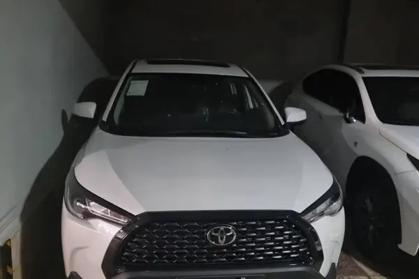 تویوتا، کرولا کراس هیبرید