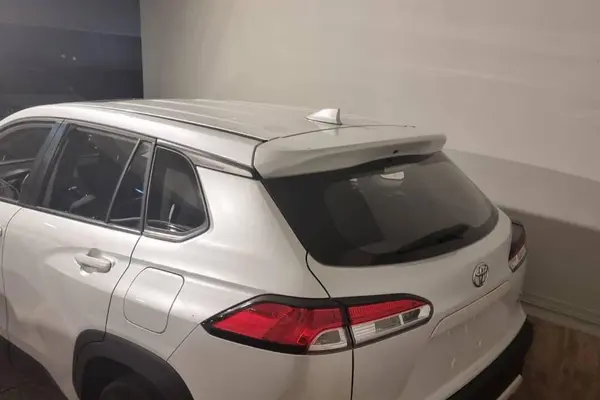 تویوتا، کرولا کراس هیبرید