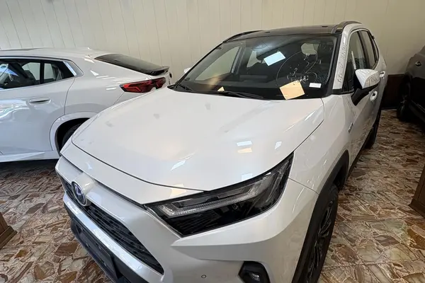 تویوتا، راوفور هیبرید