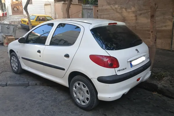 پژو  206