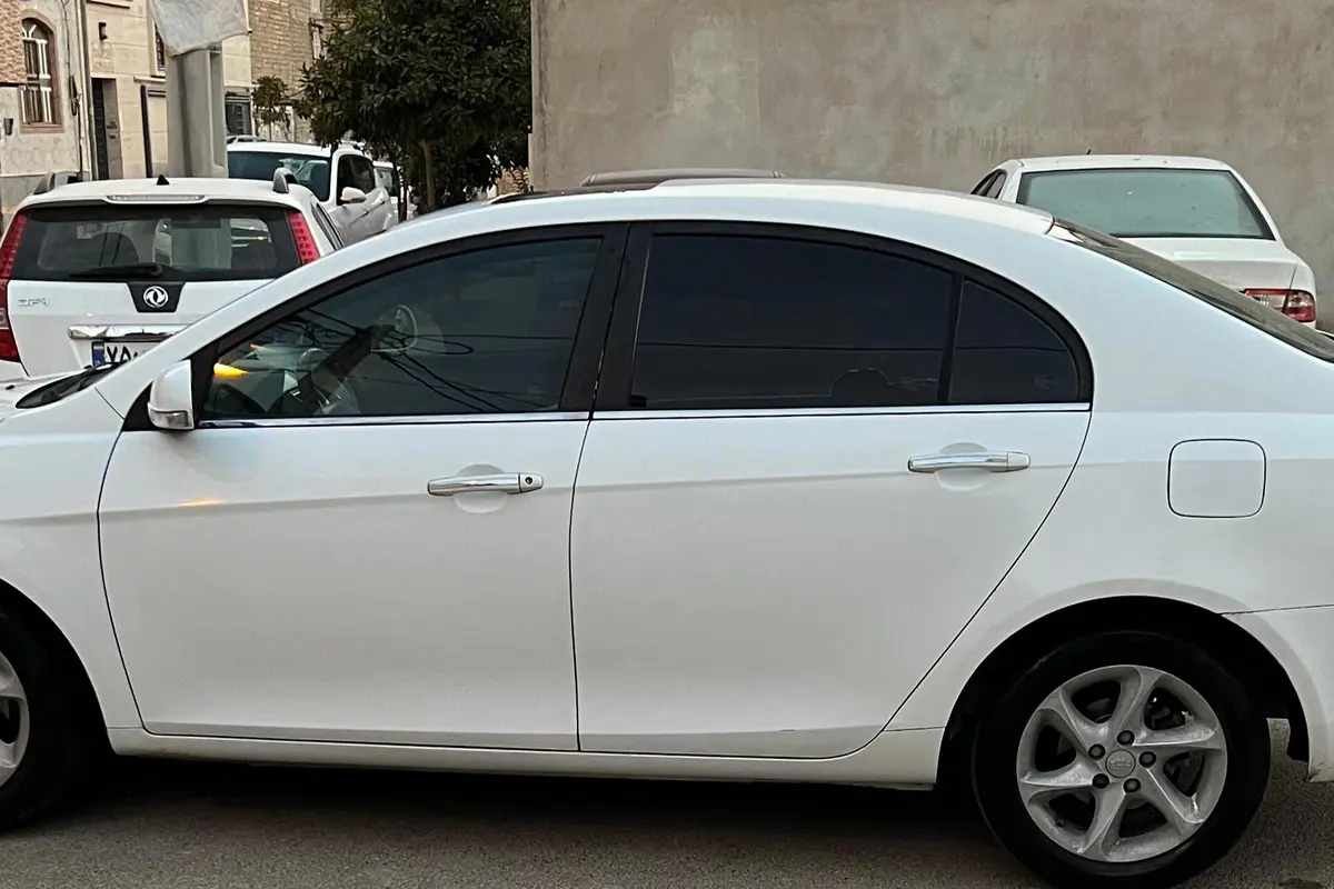 جیلی،  امگرند 7