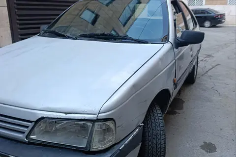 پژو، 405