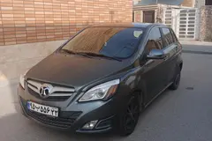 بایک، سابرینا هاچ بک (مونتاژ)