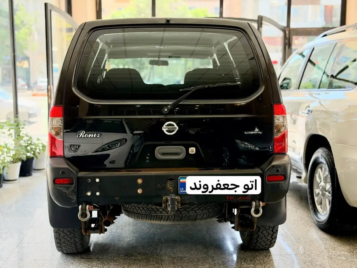 نیسان،  رونیز