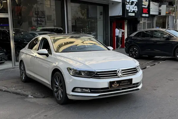 فولکس  پاسات