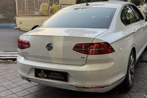 فولکس  پاسات