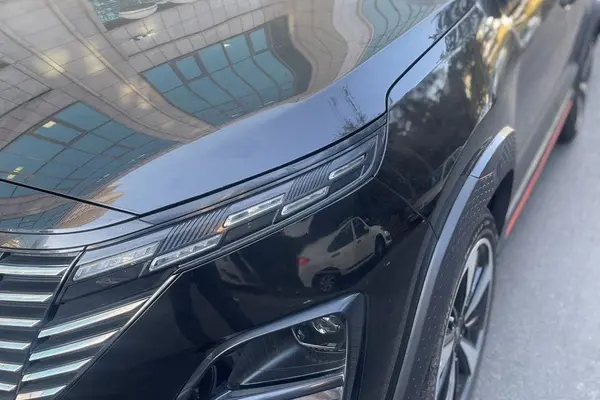 ام وی ام، X33 کراس