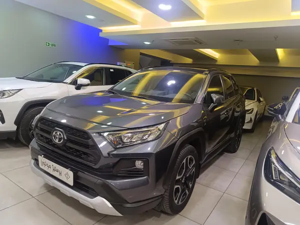 تویوتا، راوفور